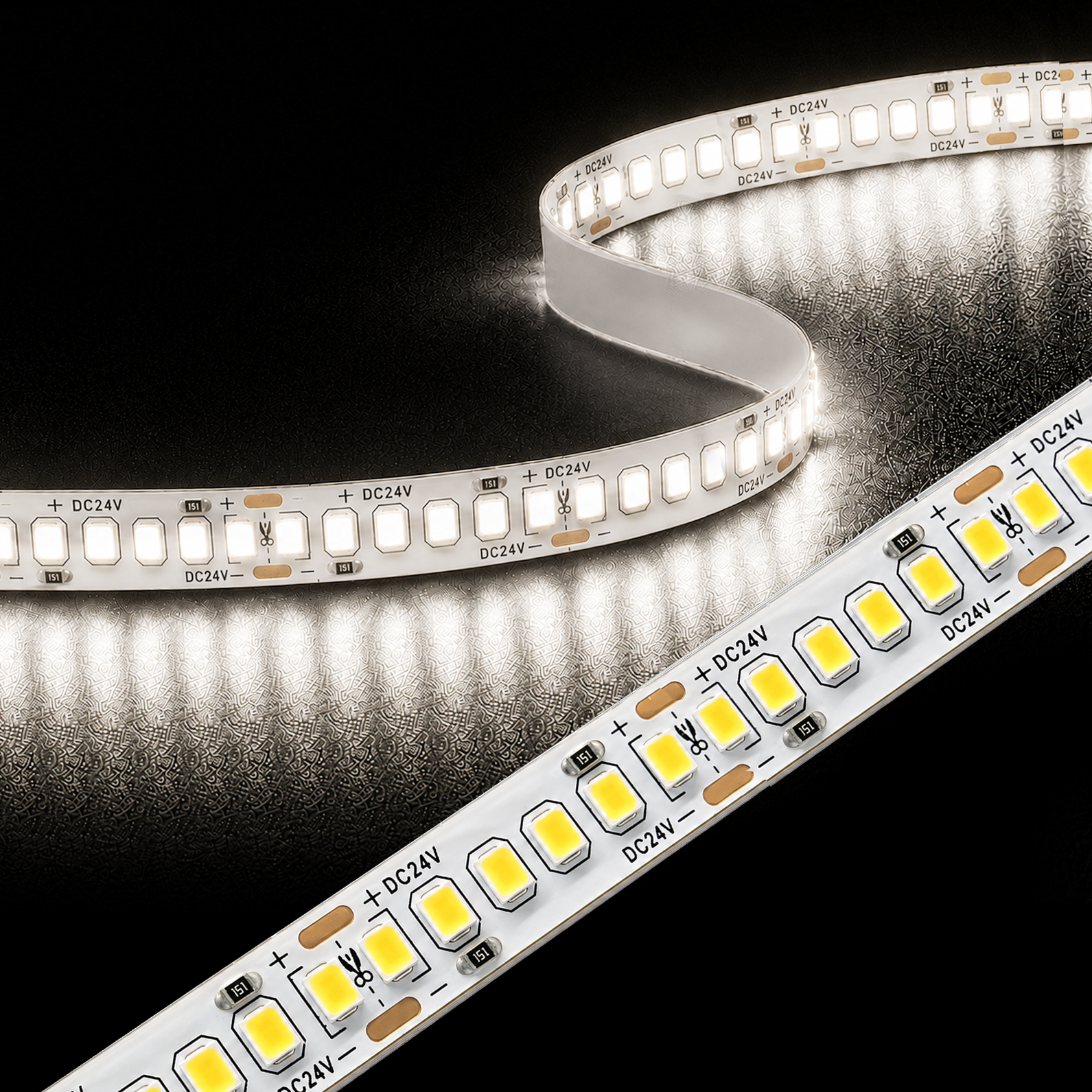 Светодиодная лента Datts 2835 24V 24W 240 LED